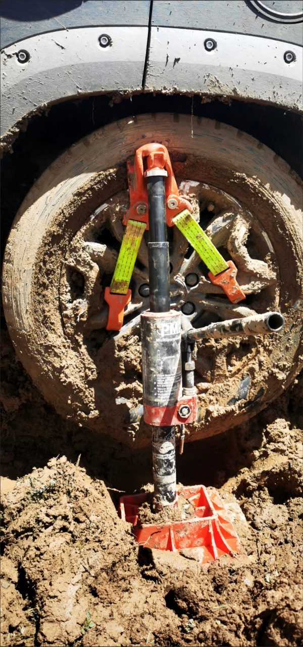 263a8dc230b35e3ef9f9e02b78a85d8c Aluminium Multifunctional hydraulic lift jack-02